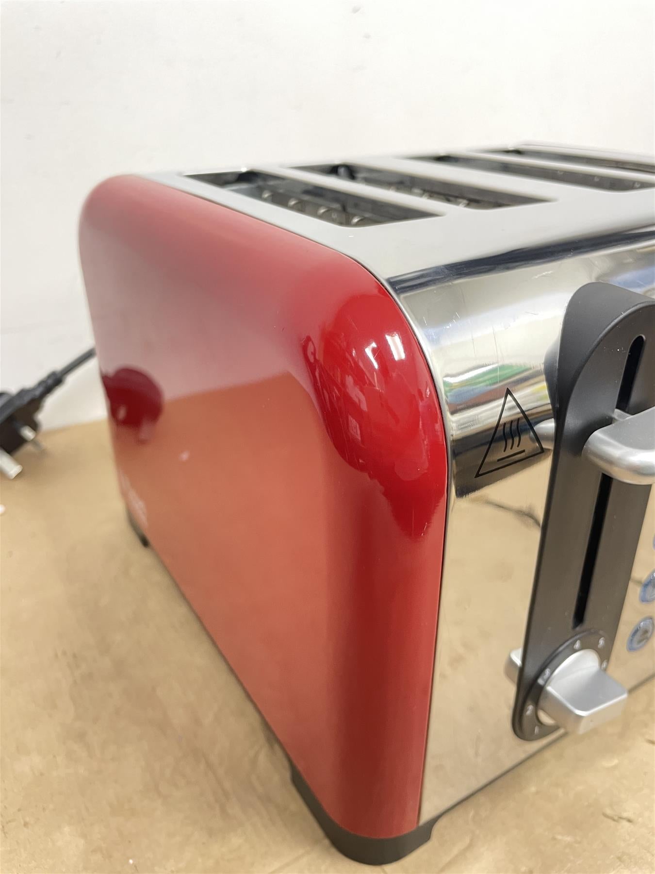 Russell Hobbs Worcester Toaster 4 Slice Red Extra Wide Stainless Steel Defrost