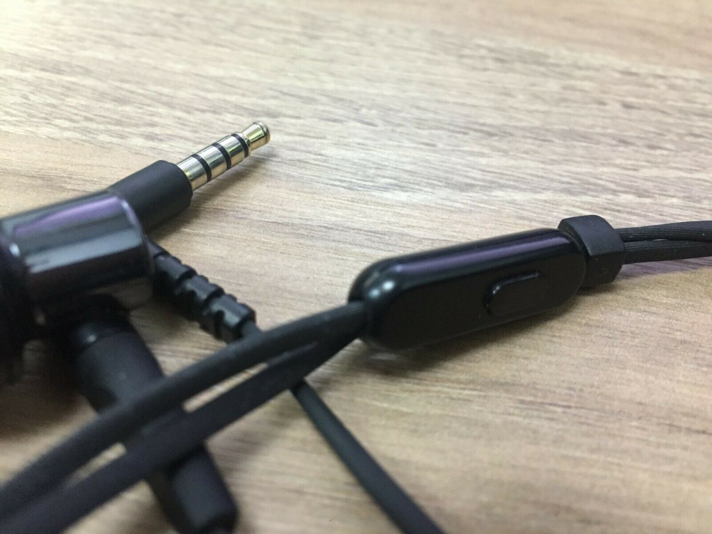 Sony MDR-XB50AP In-Ear Extra Bass Headphones with In-Line Control Black/Wired