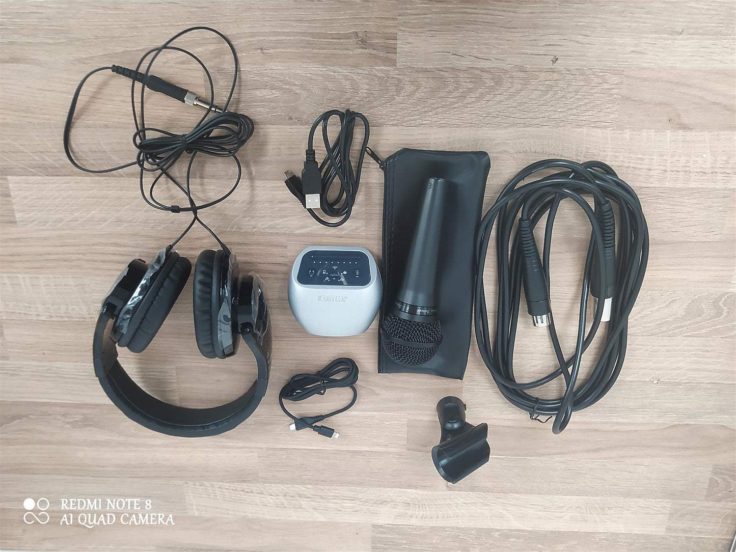 Shure Digital Recording Kit dynamic microphone digital audio interface headphone bundle