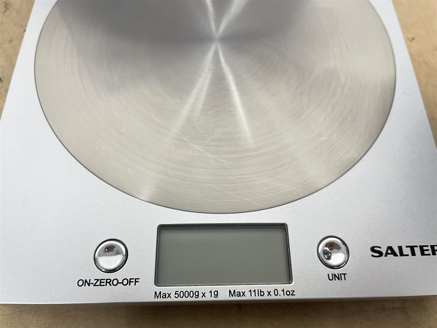 Salter Electronic Kitchen Scale Max capacity 5kg with Steel Platform - Silver