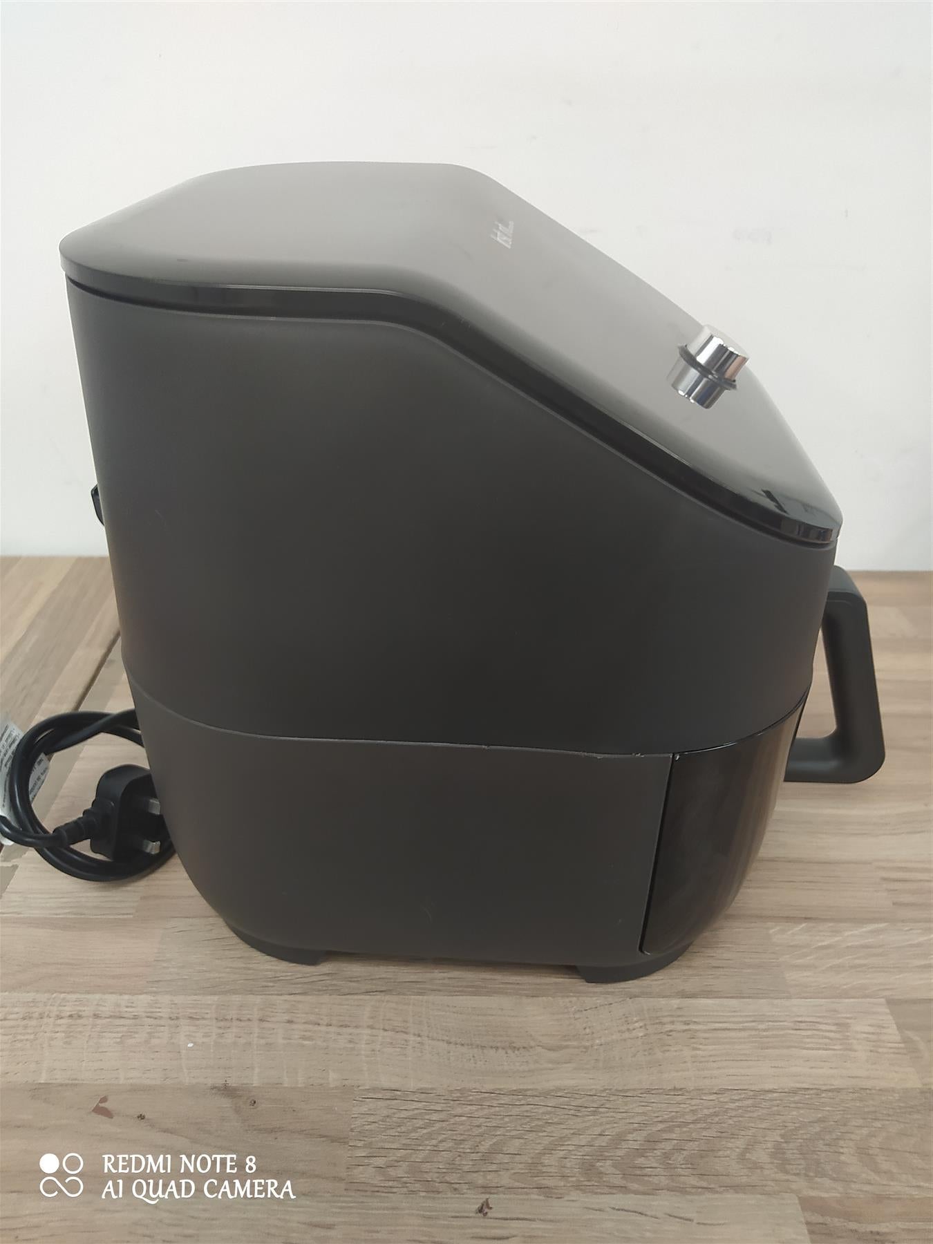 Instant Air Fryer Vortex Plus ClearCook 5.7L oil free grill roasting bakeBlack