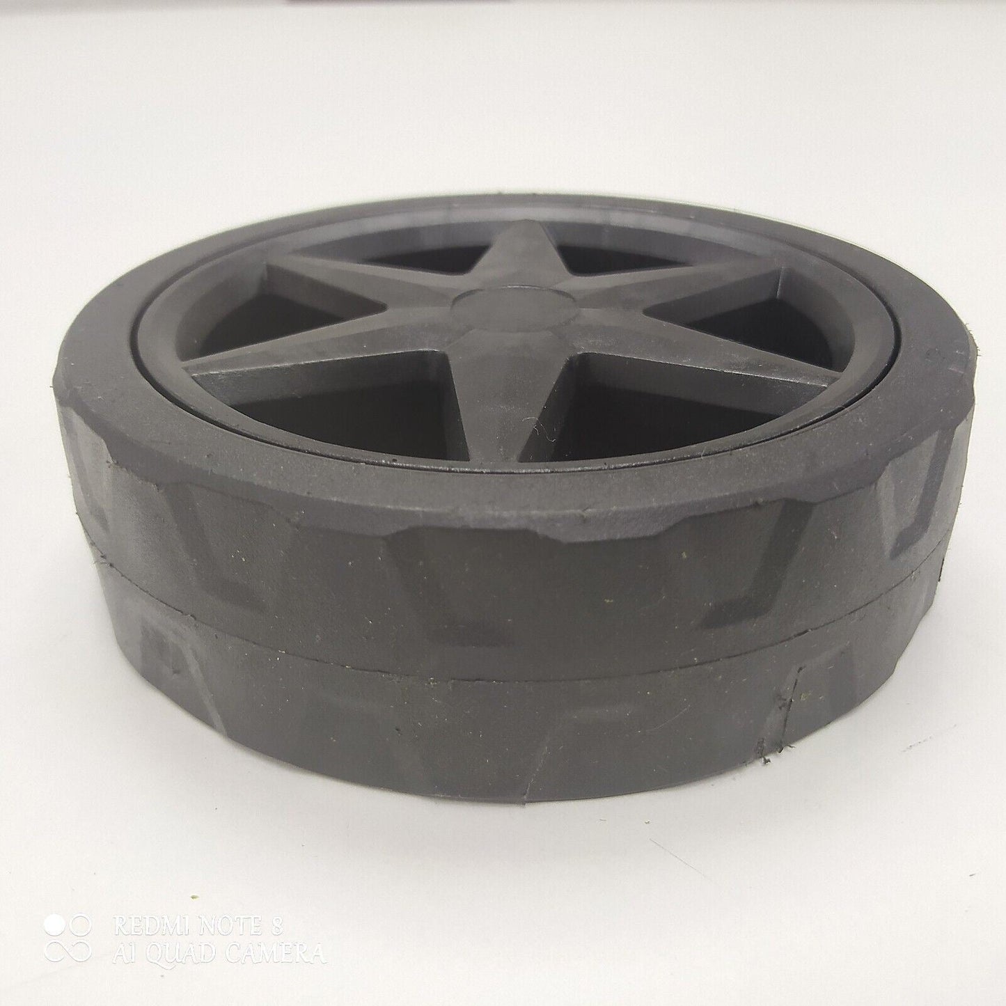 McGregor replacement Genuine Wheel For 1200w 32cm Corded Lawnmower MER1232