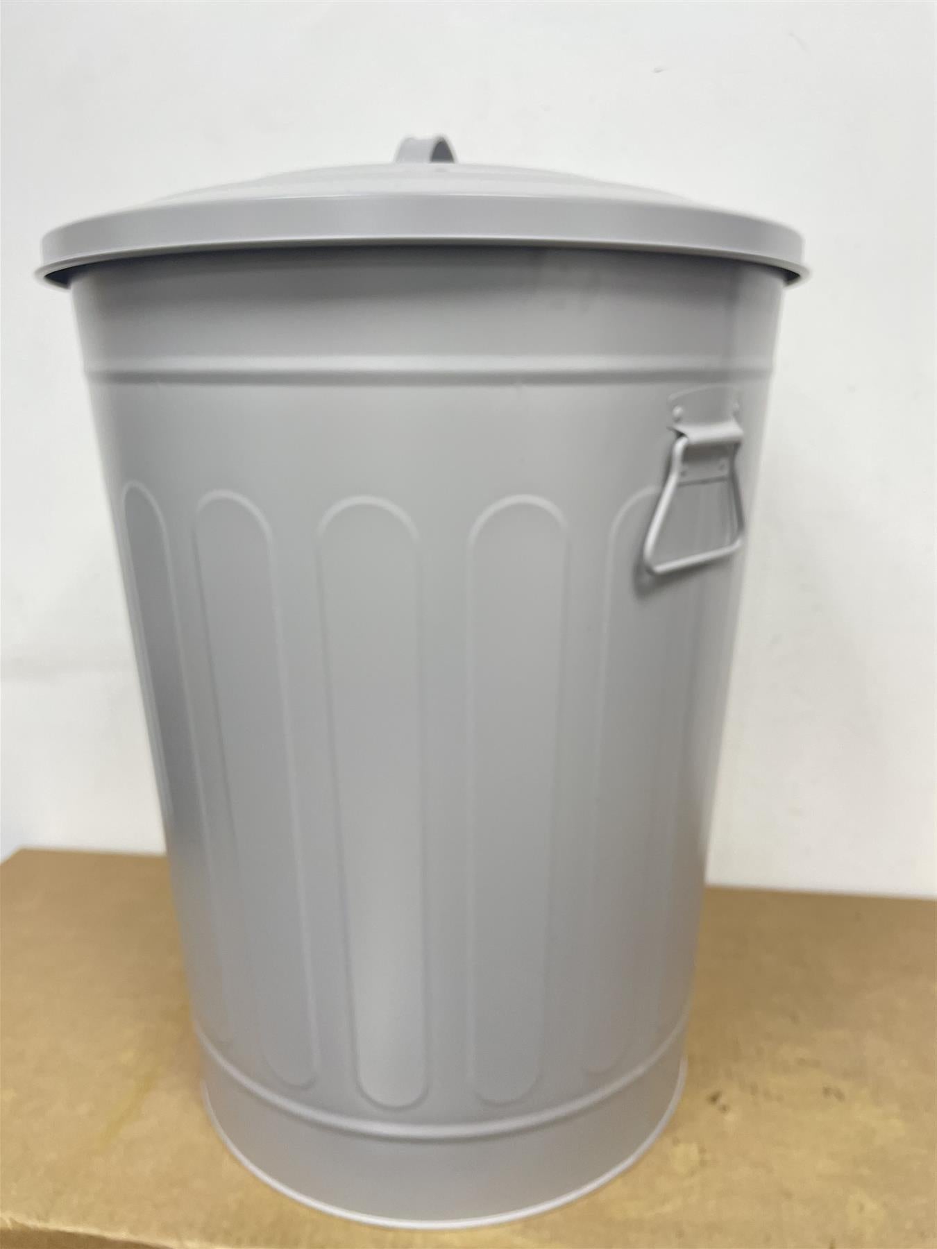 Habitat 49 Litre Trash Can Waste Bin Lift top Removable lid Nifty Handles- Grey