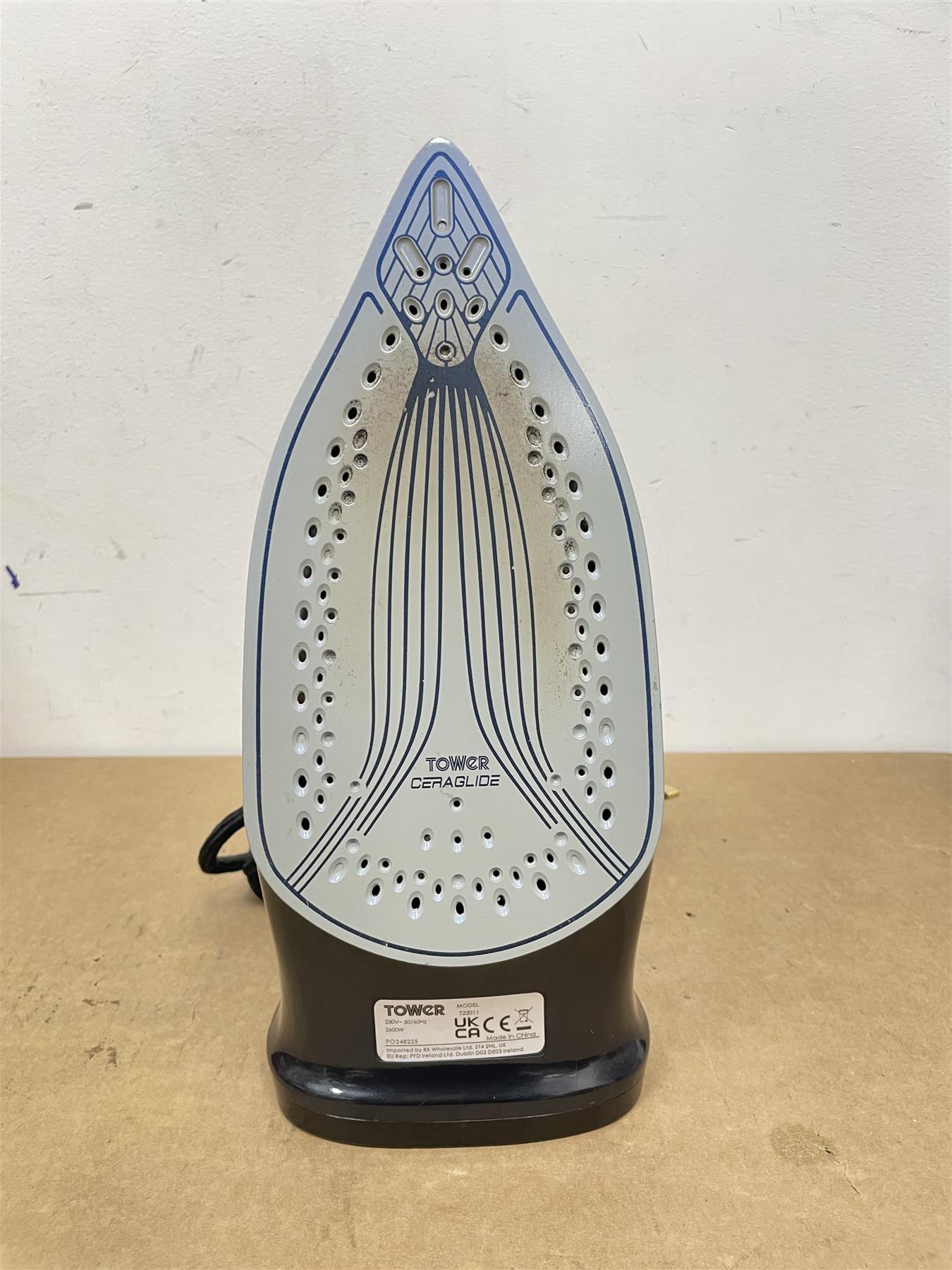 Steam Iron 2600W, Tower T22011 CeraGlide Ceramic Soleplate Ultra speed - Purple