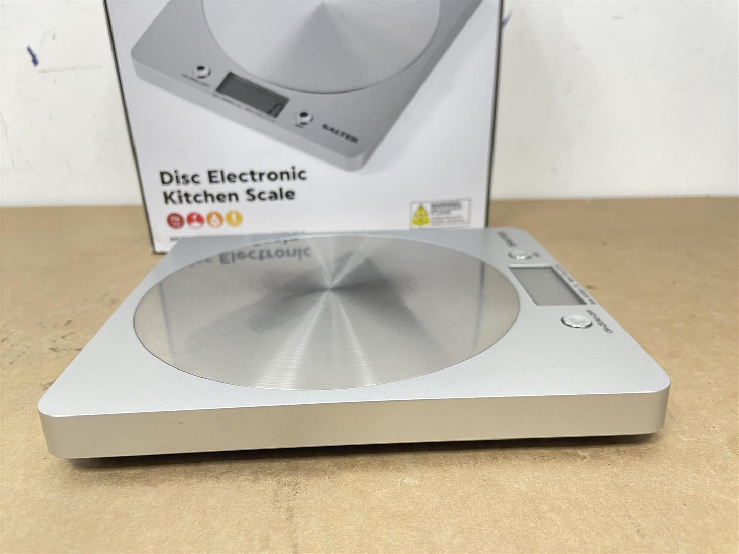 Salter Electronic Kitchen Scale Max capacity 5kg with Steel Platform - Silver