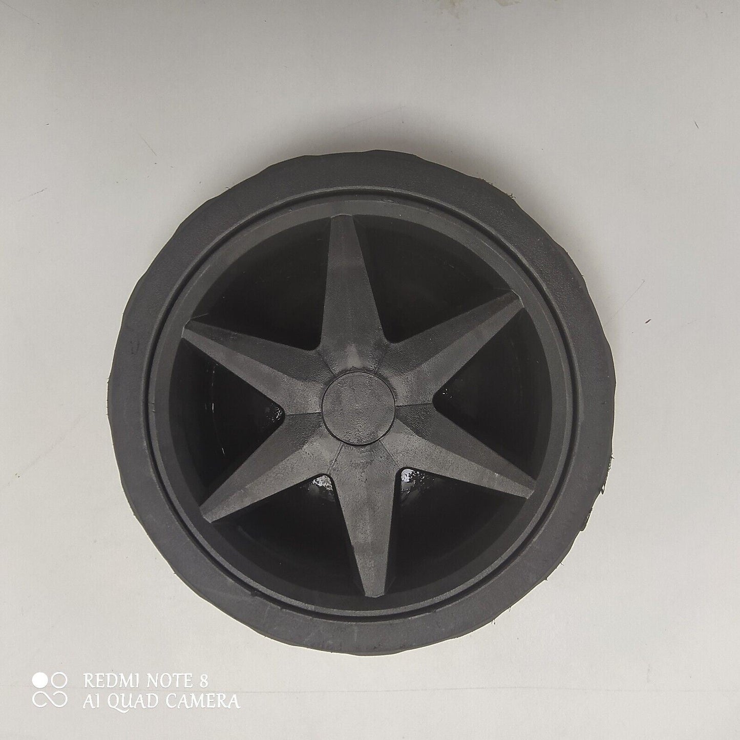 McGregor replacement Genuine Wheel For 1200w 32cm Corded Lawnmower MER1232