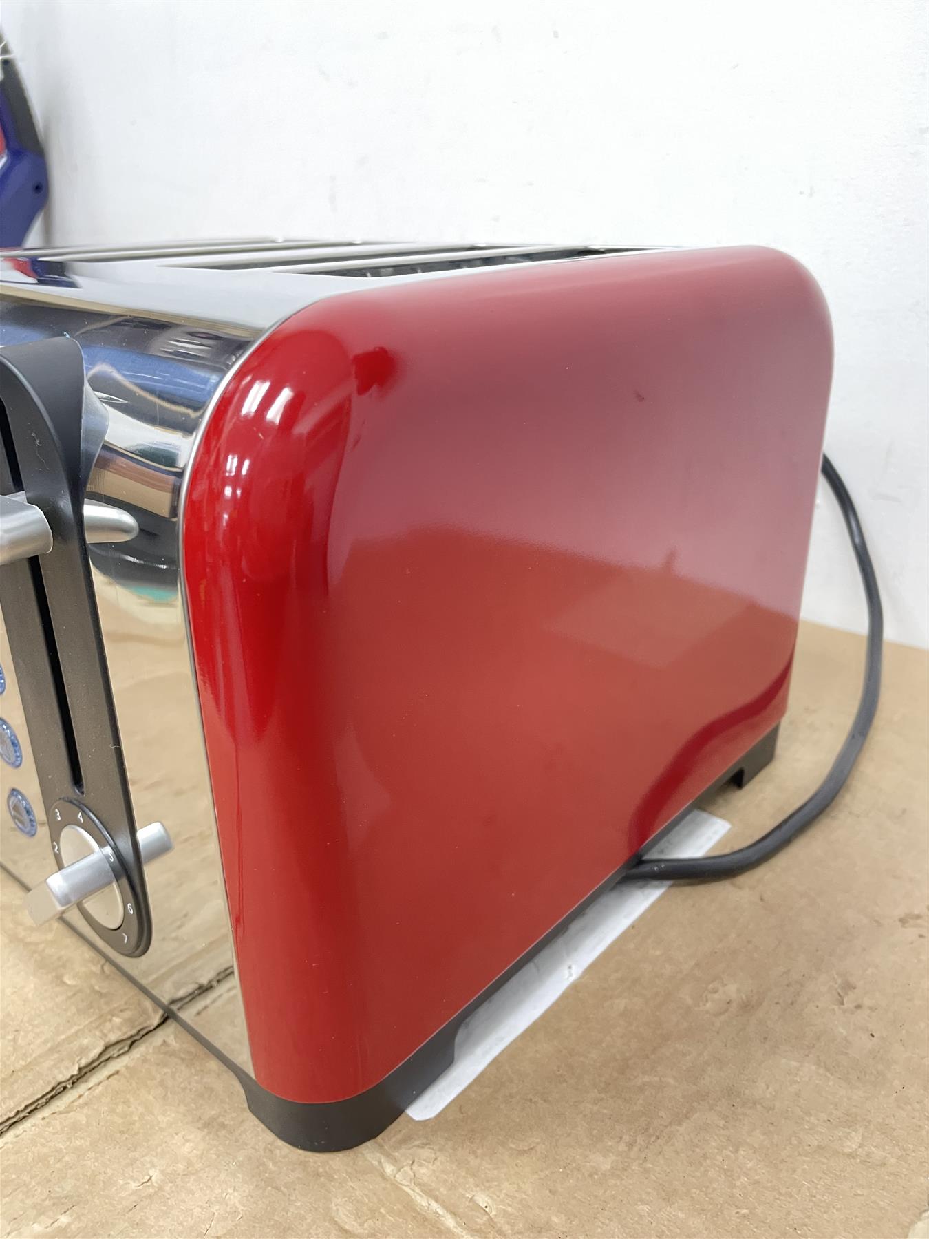 Russell Hobbs Worcester Toaster 4 Slice Red Extra Wide Stainless Steel Defrost