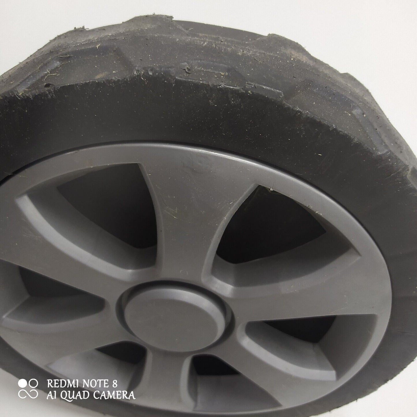 Spear&Jackson BACK replacement Genuine Wheel Lawnmower s1637er2