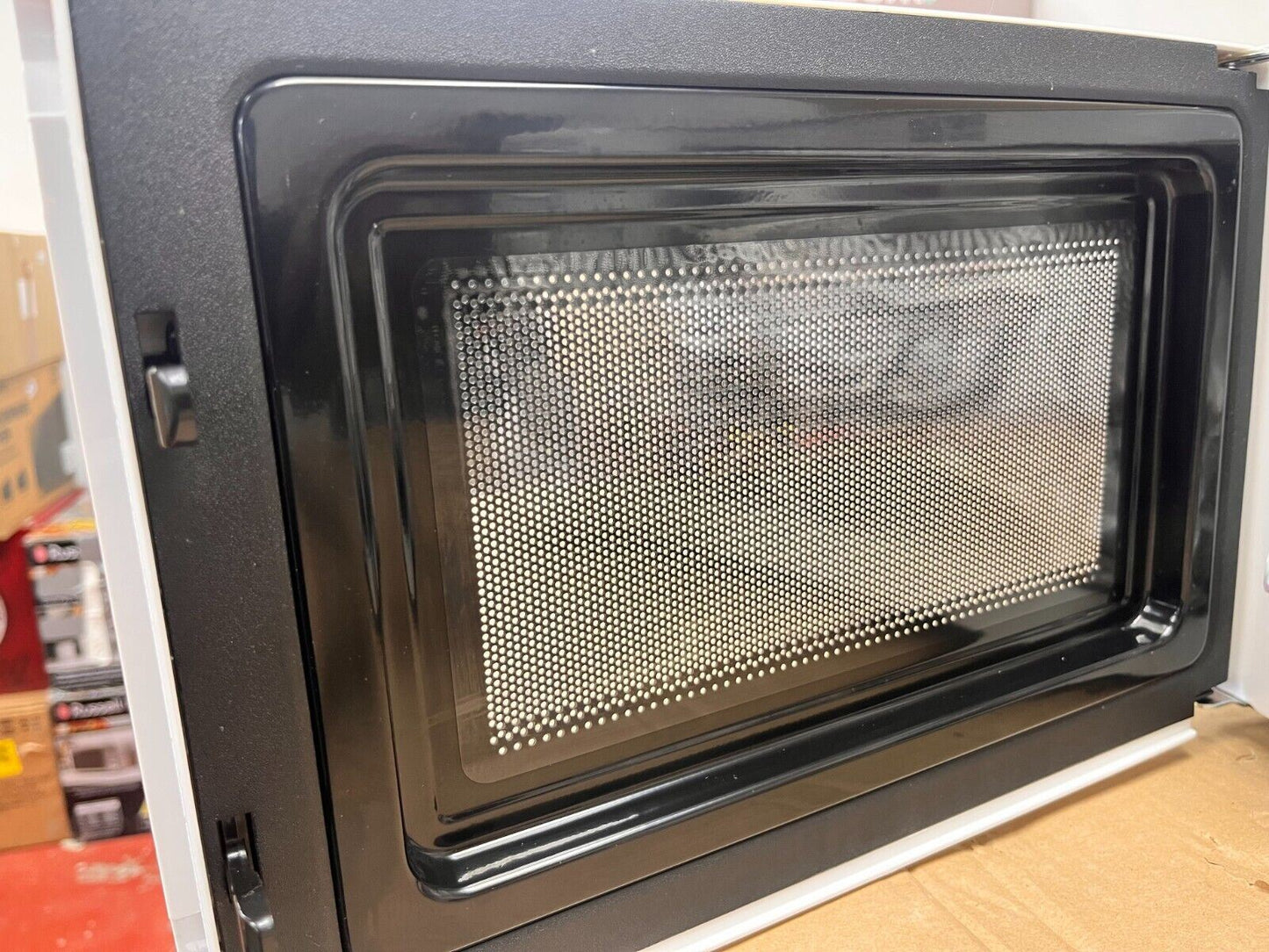 Cookworks 17 Litre Standard Microwave Oven 700W Defrost MM7 6 power levels White