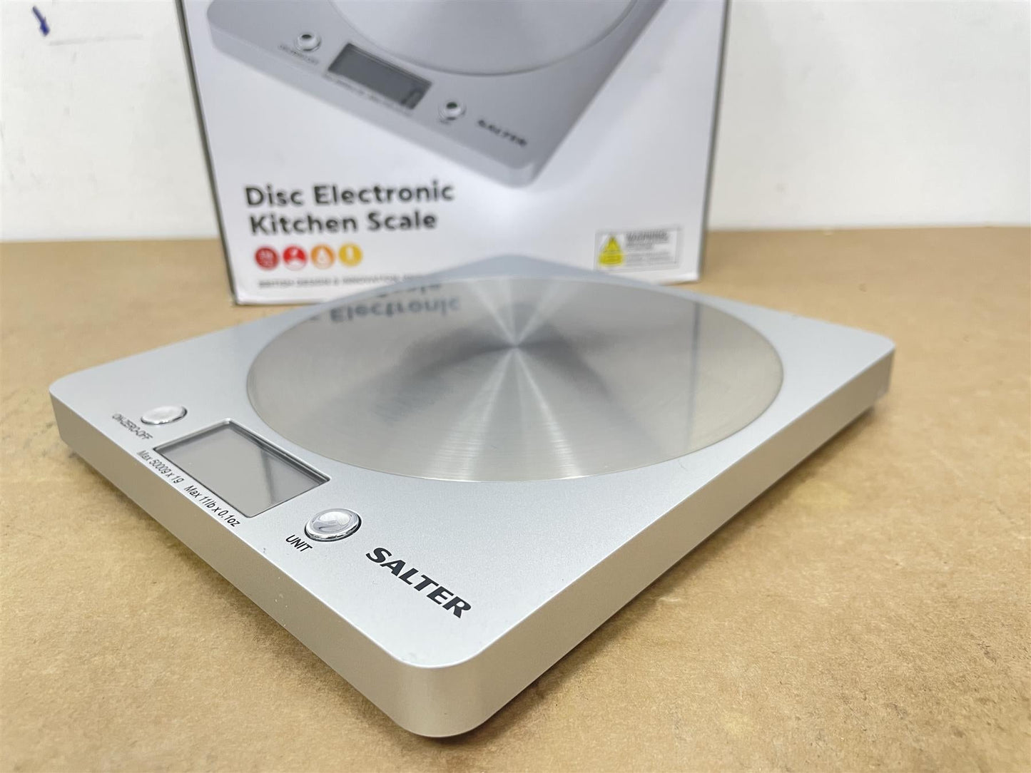 Salter Electronic Kitchen Scale Max capacity 5kg with Steel Platform - Silver