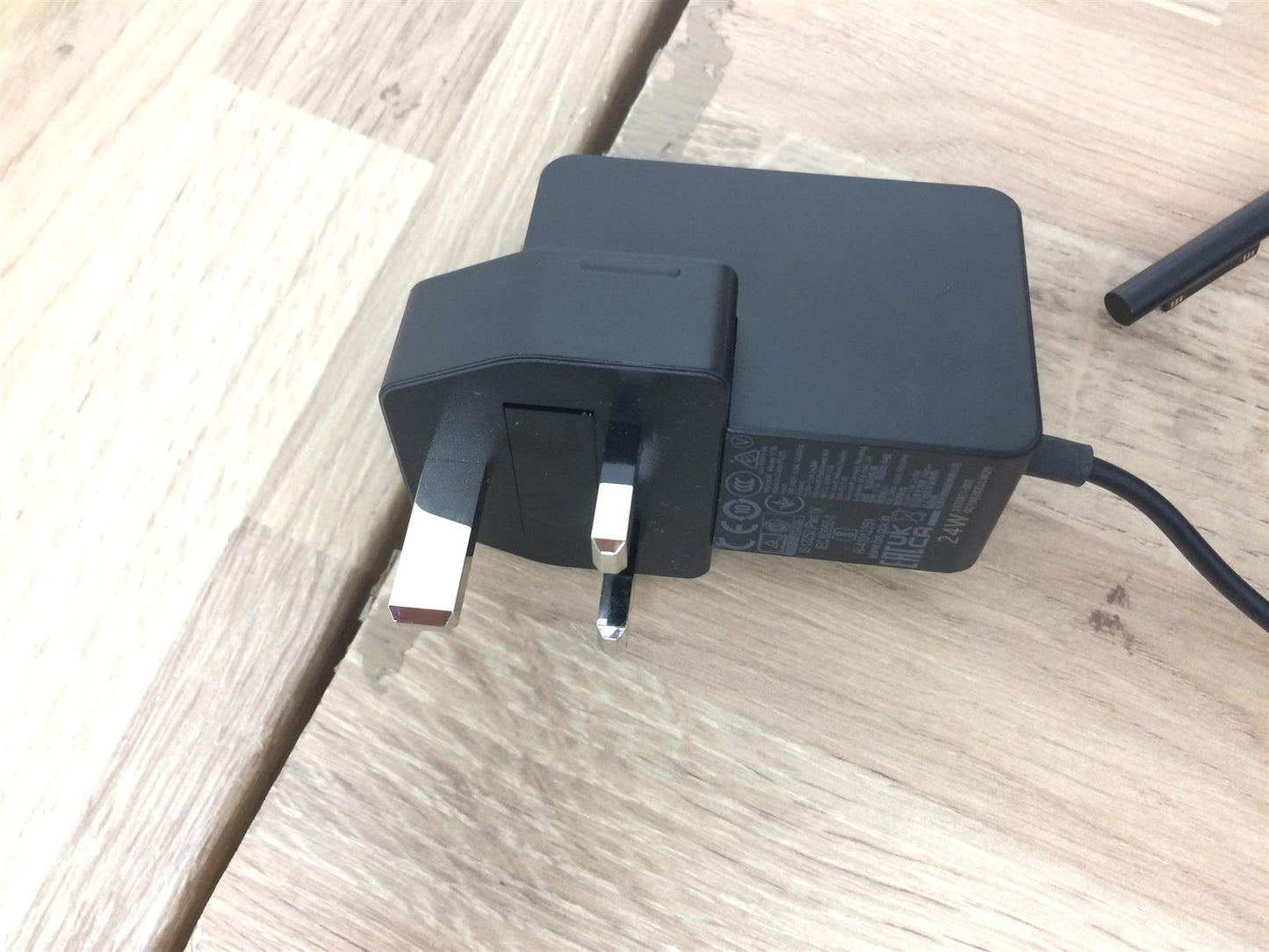 Microsoft Surface Go 24W Power Supply & Adapter cable Genuine charger