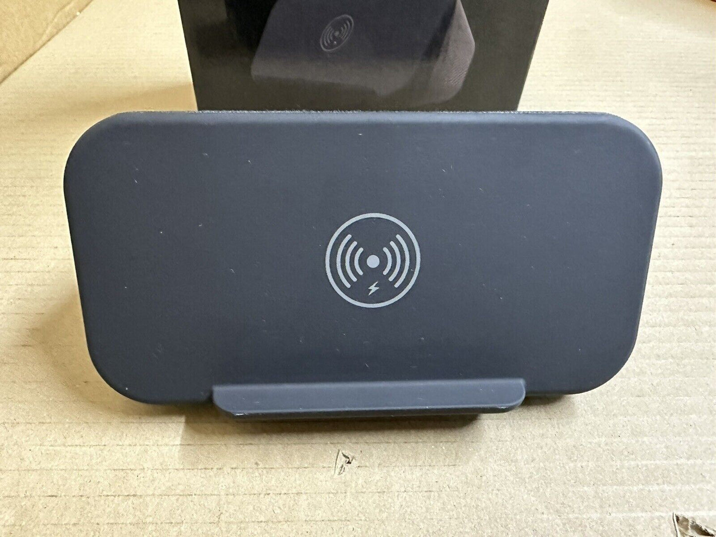 Acoustic Solutions Podium Wireless Bluetooth Speaker Built-in Wireless Charger