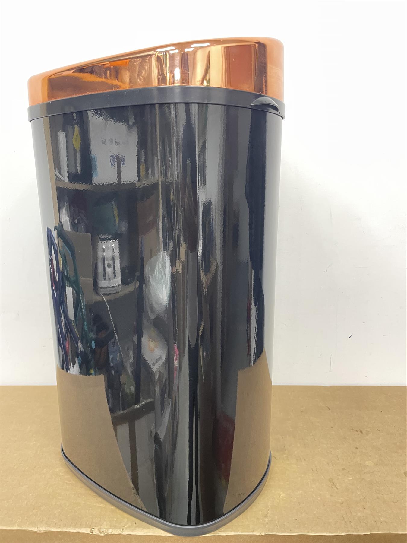 Tower 58L Square Sensor Bin Hands Free Opening - Rose Gold & Black