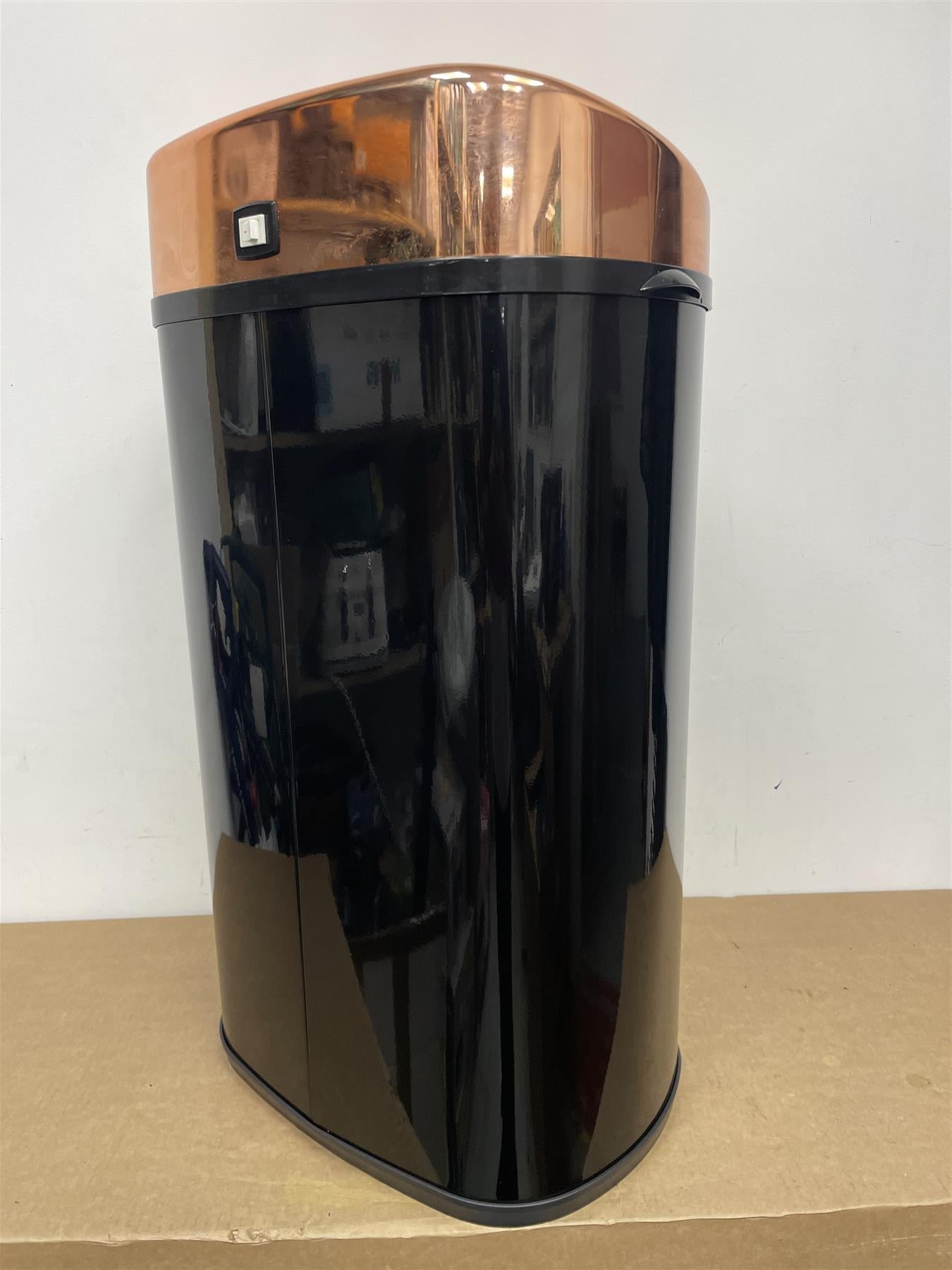 Tower 58L Square Sensor Bin Hands Free Opening - Rose Gold & Black