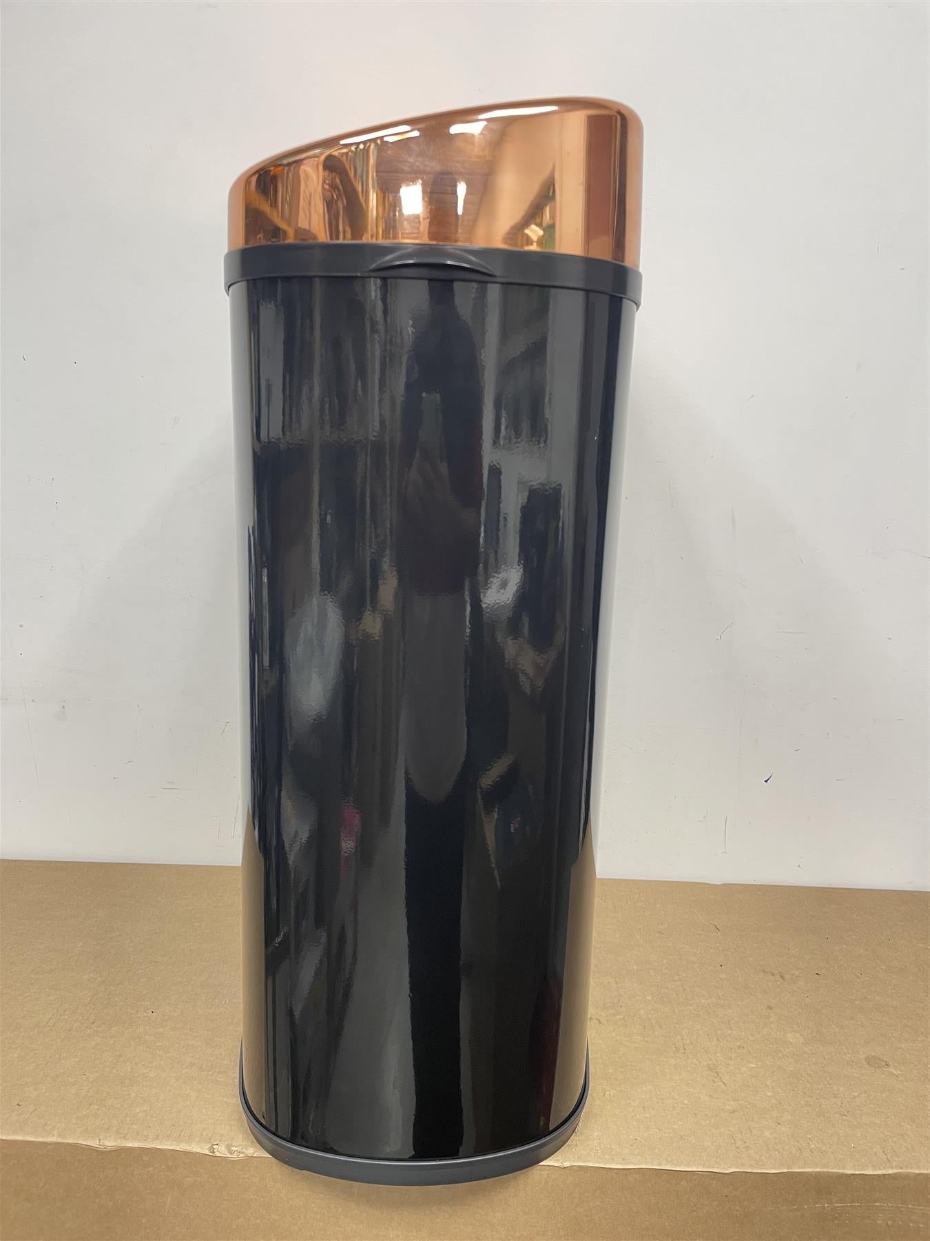 Tower 58L Square Sensor Bin Hands Free Opening - Rose Gold & Black