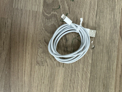 Untested Joblot Wholesale Clearance Sale Apple 10 USB to Lightning Cable Job Lot